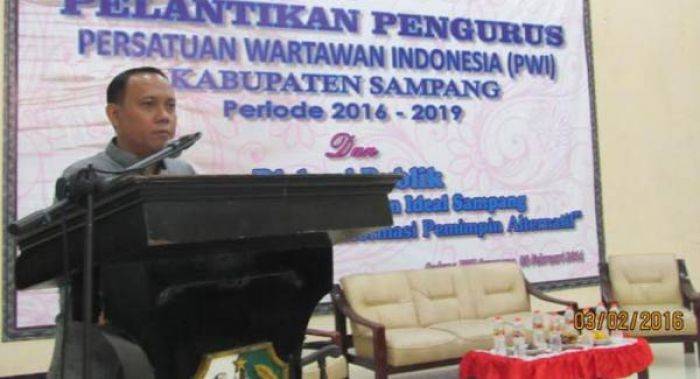 Pelantikan PWI Kabupaten Sampang Dibarengi Diskusi Publik