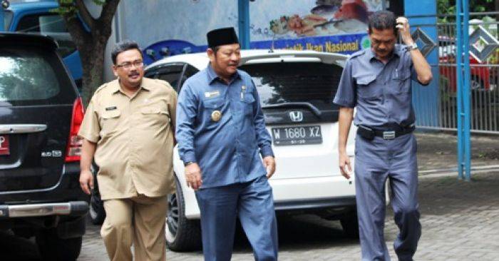 Bupati Sidoarjo Sidak DKP, Pegawai Kaget dan Bingung Bupati Sidoarjo Sidak DKP, Pegawai Kaget dan Bingung
