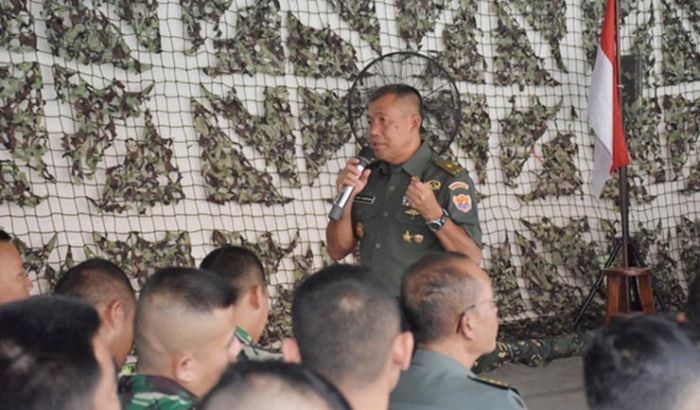Pupuk Mental Tangguh, Ratusan Prajurit Yonif Mekanis 516/CY Dapat Pengarahan dari Kadisbintalad