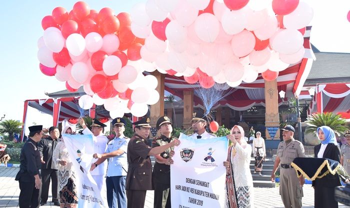 451 Tumpeng Meriahkan Tasyakuran Hari Jadi Madiun ke-451