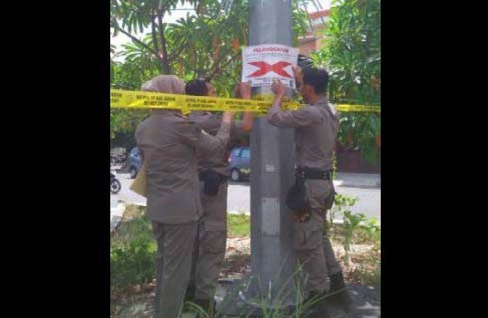 Bupati Gresik Perintahkan Bongkar Tower Tak Berizin Bupati Gresik Perintahkan Bongkar Tower Tak Berizin