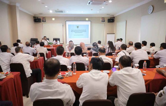 Masuki Masa Politik, Pemkot Kediri Peringatkan Camat dan Lurah untuk Netral Masuki Masa Politik, Pemkot Kediri Peringatkan Camat dan Lurah untuk Netral