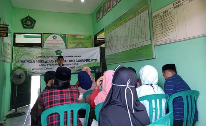KUA Gapura Berikan Bimbingan Pranikah untuk Calon Pengantin KUA Gapura Berikan Bimbingan Pranikah untuk Calon Pengantin
