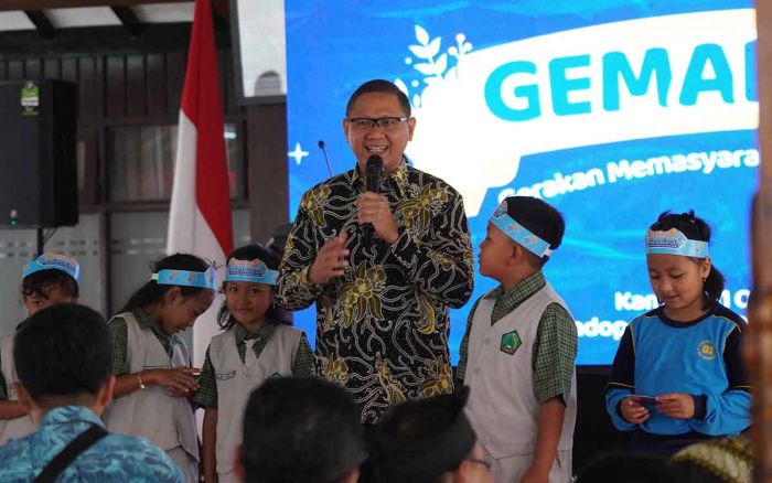 Pemkot Batu Libatkan 150 Pelajar di Gemarikan Pemkot Batu Libatkan 150 Pelajar di Gemarikan