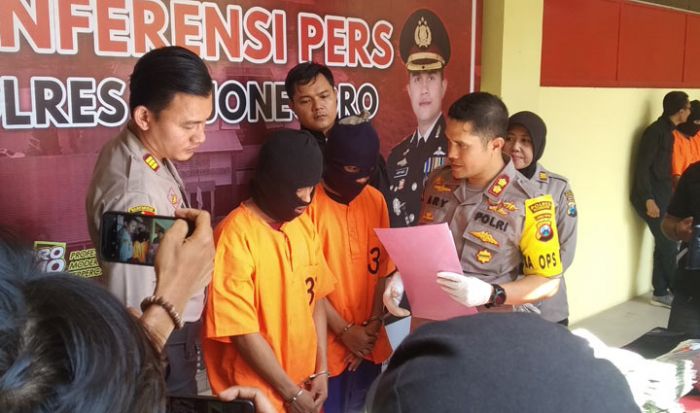 Meresahkan, Polres Bojonegoro Ringkus Empat Pelaku Begal dan Bajing Loncat Meresahkan, Polres Bojonegoro Ringkus Empat Pelaku Begal dan Bajing Loncat