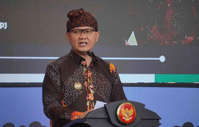 Ajak Masyarakat Utamakan Produk dan Konsumsi Barang Lokal, Pemkot Batu Gelar Lokalisme 2024 Ajak Masyarakat Utamakan Produk dan Konsumsi Barang Lokal, Pemkot Batu Gelar Lokalisme 2024