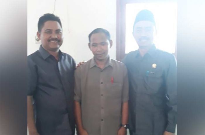 Dewan Usulkan Guru Nur Kalim Diangkat Jadi ASN Dewan Usulkan Guru Nur Kalim Diangkat Jadi ASN