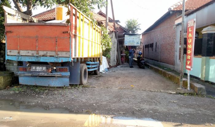 Maling Pikap Kembali Beraksi di Sidoarjo, L300 Raib Saat Parkir di Depan Rumah Maling Pikap Kembali Beraksi di Sidoarjo, L300 Raib Saat Parkir di Depan Rumah