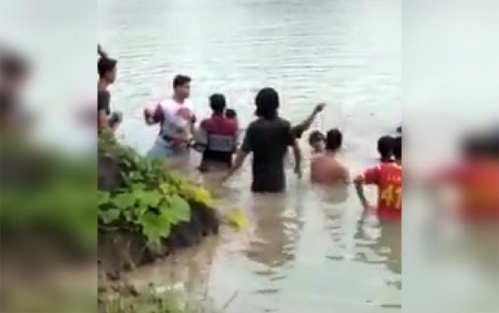 Tiga Bocah Perempuan Tewas Tenggelam Saat Bermain di Waduk Cerme Kidul Gresik Tiga Bocah Perempuan Tewas Tenggelam Saat Bermain di Waduk Cerme Kidul Gresik