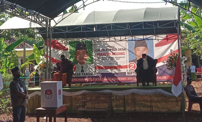 Hanya Ada 124 Daftar Pemilih Tetap, Pilkades di Makam Agung Bangkalan Hanya Ada Satu TPS Hanya Ada 124 Daftar Pemilih Tetap, Pilkades di Makam Agung Bangkalan Hanya Ada Satu TPS