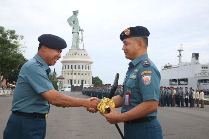 Awali Tahun 2019, Pangkoarmada II Gelar Apel Khusus