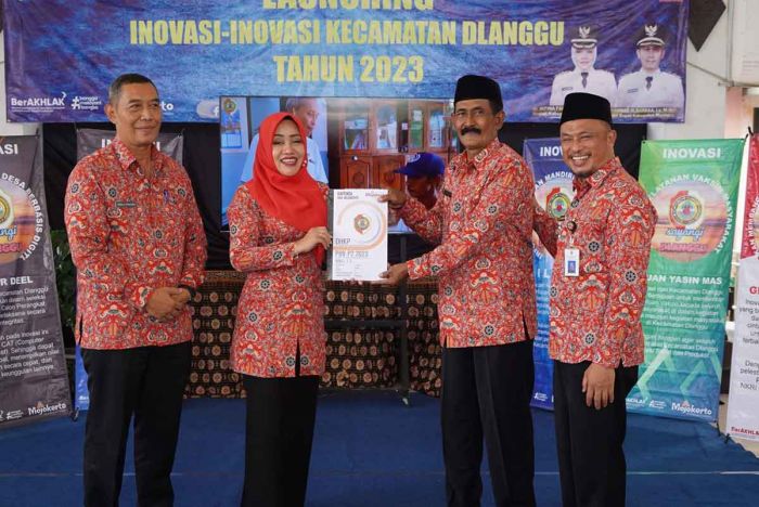 Bupati Mojokerto Launching 4 Aplikasi Pelayanan Berbasis IT untuk Permudah Pelayanan Masyarakat Bupati Mojokerto Launching 4 Aplikasi Pelayanan Berbasis IT untuk Permudah Pelayanan Masyarakat