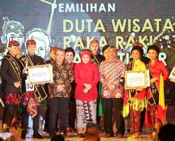 Gubernur Khofifah: Raka-Raki Diharapkan Jadi Lini Terdepan Promosikan Wisata dan Potensi Ekonomi Gubernur Khofifah: Raka-Raki Diharapkan Jadi Lini Terdepan Promosikan Wisata dan Potensi Ekonomi