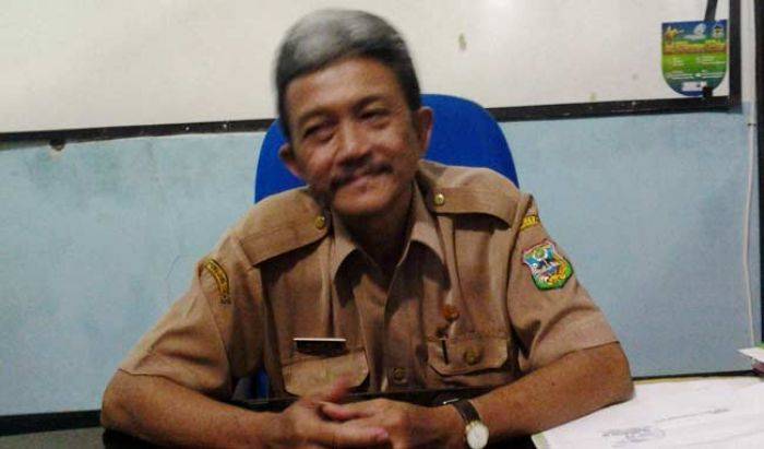 Dinkopindag Pacitan Temukan Banyak Mamin dan Rokok Kadaluwarsa Dinkopindag Pacitan Temukan Banyak Mamin dan Rokok Kadaluwarsa