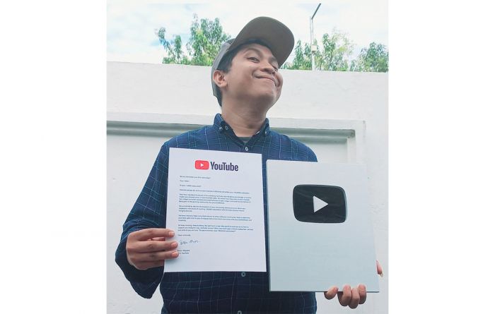 Tamam Mubarok, Konten Kreator Asal Mojokerto Raih Silver Play Button dari YouTube Tamam Mubarok, Konten Kreator Asal Mojokerto Raih Silver Play Button dari YouTube