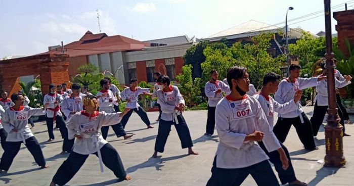 Tampung Masyarakat Umum Sebanyak-banyaknya, Merpati Putih Surabaya Buka Kolat Umum di UWKS Tampung Masyarakat Umum Sebanyak-banyaknya, Merpati Putih Surabaya Buka Kolat Umum di UWKS