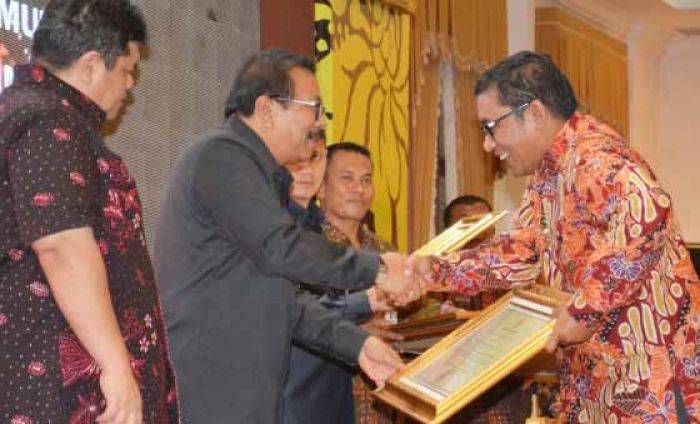 Pemkab Tulungagung kembali Terima Dua Penghargaan Pemkab Tulungagung kembali Terima Dua Penghargaan