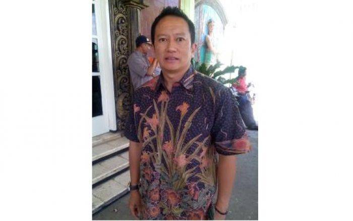 Sering Plesiran ke Korsel, Anggota Dewan Batu Terancam Dipecat Sering Plesiran ke Korsel, Anggota Dewan Batu Terancam Dipecat