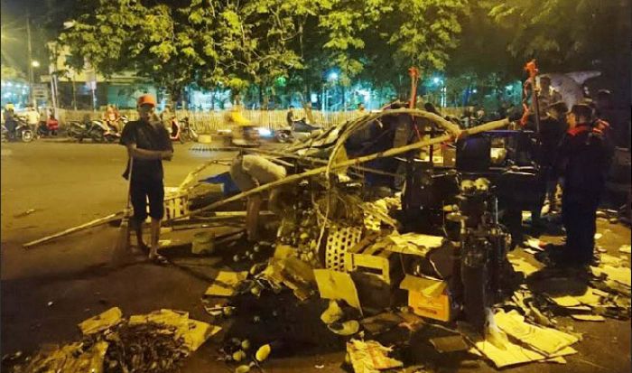 Geng Pemuda Sidoarjo Berulah, Obrak-abrik Lapak Buah di Gading Fajar Geng Pemuda Sidoarjo Berulah, Obrak-abrik Lapak Buah di Gading Fajar
