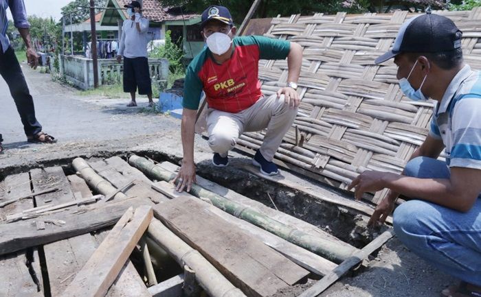 Jembatan Klantingsari Rusak Parah, Wabup Sidoarjo Minta Perbaikan Pakai Dana PIWK