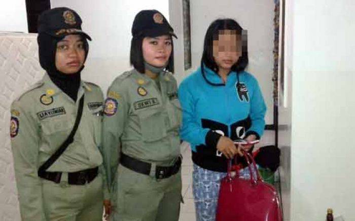 Gunakan Narkoba, Mahasiswi di Surabaya ini Tolak Tes Urin Gunakan Narkoba, Mahasiswi di Surabaya ini Tolak Tes Urin