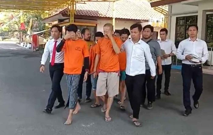 Kompak Edarkan Sabu, Satu Keluarga dari Bangkalan Ditangkap Polisi