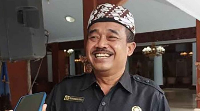 Jelang Arus Mudik Lebaran 2024, DPRD Kabupaten Blitar Minta Perbaikan Jalan Berlubang Jadi Prioritas Jelang Arus Mudik Lebaran 2024, DPRD Kabupaten Blitar Minta Perbaikan Jalan Berlubang Jadi Prioritas