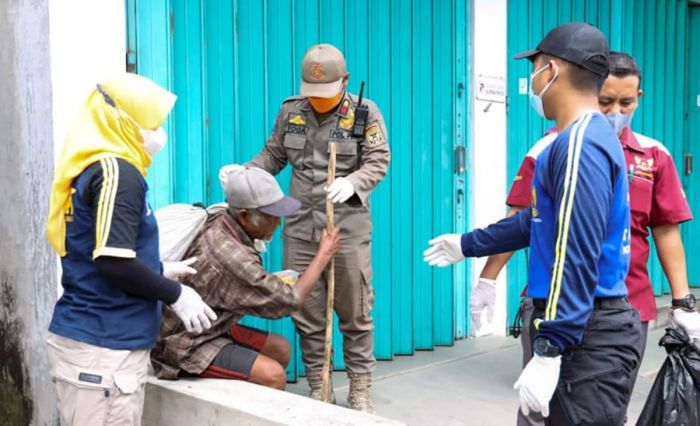 Gelar Razia, Petugas Gabungan di Kota Kediri Tertibkan PMKS Gelar Razia, Petugas Gabungan di Kota Kediri Tertibkan PMKS