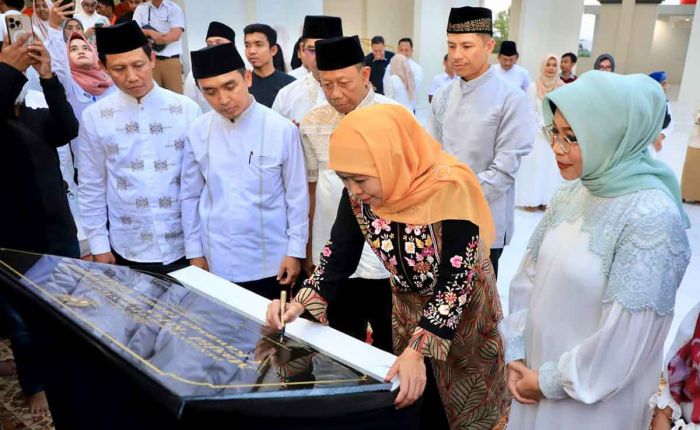 Gubernur Khofifah Optimis Masjid KHAS Krampyangan Jadi Pusat Edukasi Keislaman di Kota Pasuruan Gubernur Khofifah Optimis Masjid KHAS Krampyangan Jadi Pusat Edukasi Keislaman di Kota Pasuruan