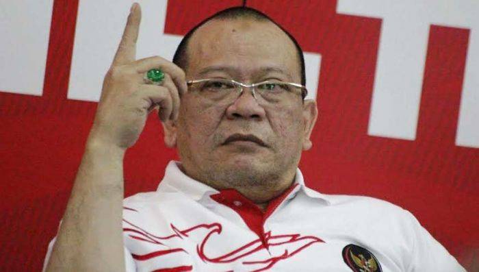 La Nyalla: Demi Allah Saya Tidak akan Mundur, Karena Ini Amanah La Nyalla: Demi Allah Saya Tidak akan Mundur, Karena Ini Amanah