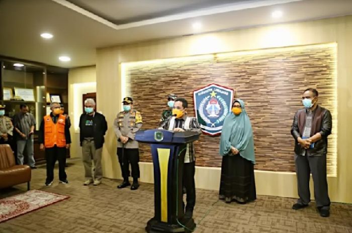 Masuk Zona Merah, Satu PDP di Lumajang Postif Terinfeksi Covid-19 Masuk Zona Merah, Satu PDP di Lumajang Postif Terinfeksi Covid-19