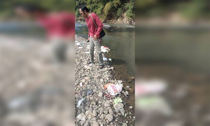 Warga Jember Temukan Mayat Bayi di Bawah Jembatan Sungai Bedadung Warga Jember Temukan Mayat Bayi di Bawah Jembatan Sungai Bedadung