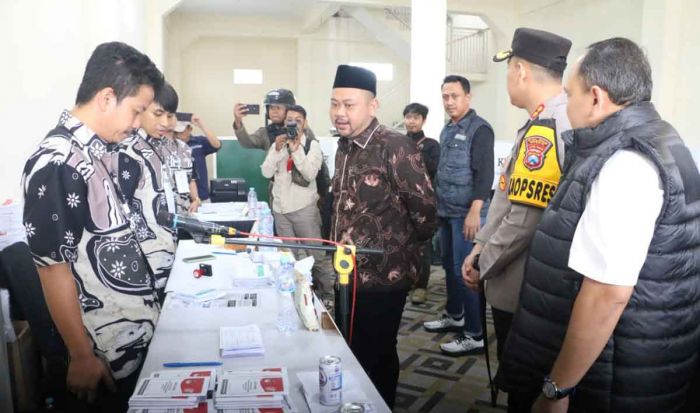 Bupati dan Forkopimda Gresik Sidak Sejumlah TPS Pemilu 2024 Bupati dan Forkopimda Gresik Sidak Sejumlah TPS Pemilu 2024
