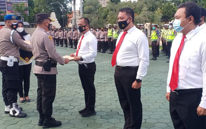 Sukses Bekuk Oknum Saat Pesta Narkoba, Tim Tipidsus Polresta Banyuwangi Dapat Penghargaan