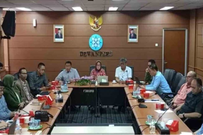 Melarang Investigasi, Dewan Pers Tolak Draf Revisi UU Penyiaran Melarang Investigasi, Dewan Pers Tolak Draf Revisi UU Penyiaran