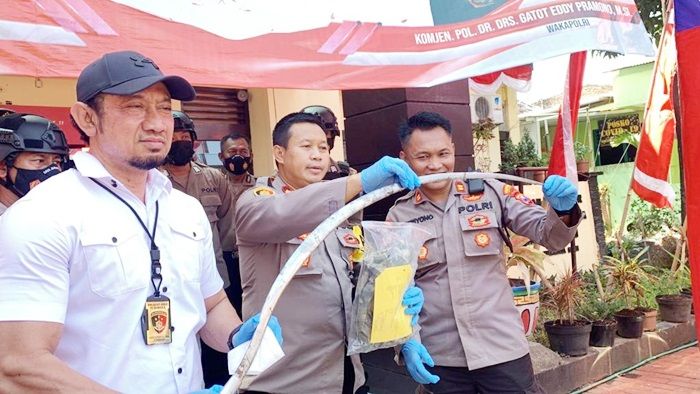 Tak Terima Motornya Diserempet, Pemuda Indrakila Surabaya Bacok Warga Jolotundo