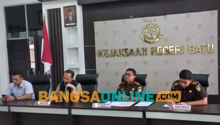 Penyaluran KUR Bermasalah, Kejari Kota Batu Ungkap Keterlibatan Oknum Bank Penyaluran KUR Bermasalah, Kejari Kota Batu Ungkap Keterlibatan Oknum Bank