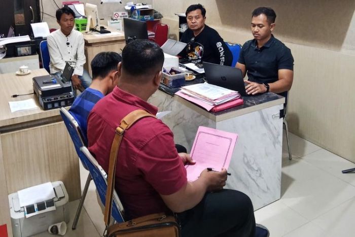 Peminta Sumbangan yang Diamankan Polres Ponorogo Ada yang Nyambi Bandar Judi Dadu