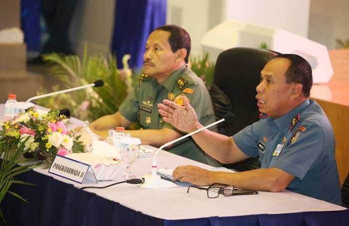 Pangkoarmada II Berikan Pembekalan 341 Mahasiswa Unhan Pangkoarmada II Berikan Pembekalan 341 Mahasiswa Unhan