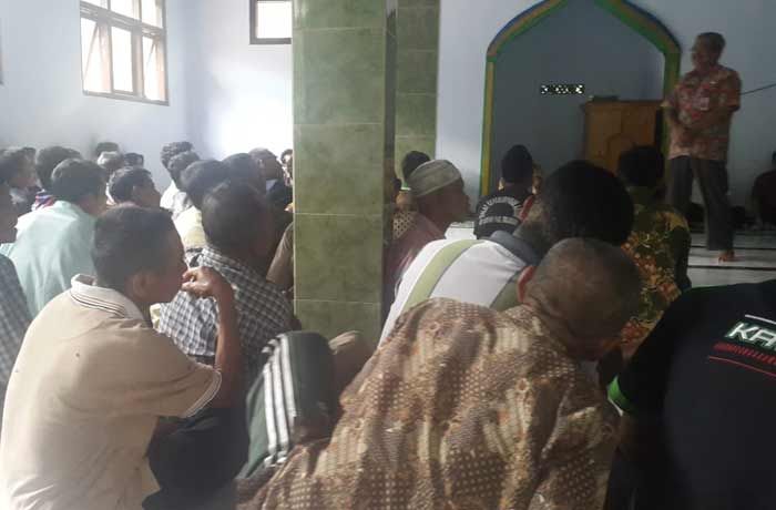 Ratusan Warga Sudimoro Pacitan Tolak Rencana Pembangunan Bendungan Wadah Ratusan Warga Sudimoro Pacitan Tolak Rencana Pembangunan Bendungan Wadah