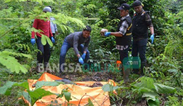 Pembunuhan Pelajar SMKN Dander Bojonegoro, Polisi Buru Temannya Berinisial BY Pembunuhan Pelajar SMKN Dander Bojonegoro, Polisi Buru Temannya Berinisial BY