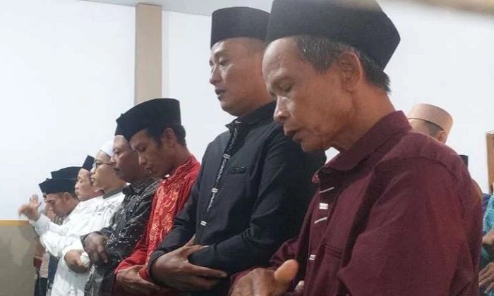 Jamaah Aboge Baru Hari ini Salat Idul Fitri, Berikut Penjelasannya Jamaah Aboge Baru Hari ini Salat Idul Fitri, Berikut Penjelasannya