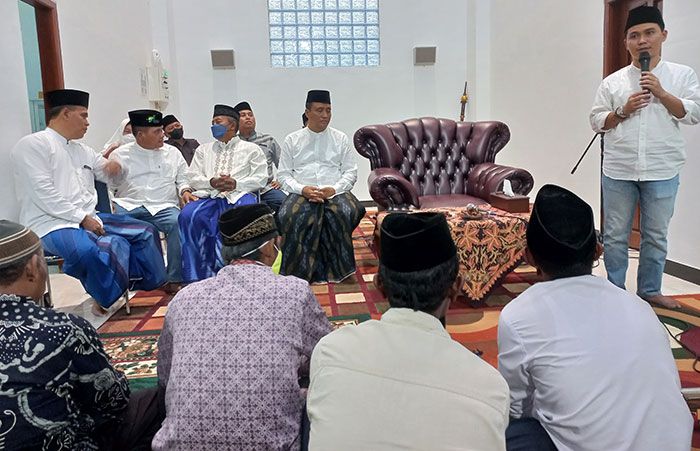 Hari ke-3 Ramadan 1443 H, Kiai Asep Gelar Buka Bersama dan Bagikan Sembako untuk Masyarakat