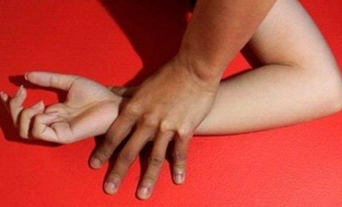Diajak Teman Jalan-jalan, Gadis di Lamongan malah Digilir Lima Orang Diajak Teman Jalan-jalan, Gadis di Lamongan malah Digilir Lima Orang