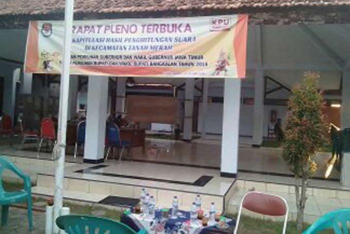 Tuding Banyak Kecurangan, Besok Ribuan Pendukung Paslon Nomor 1 dan 2 Geruduk Panwaslu Bangkalan