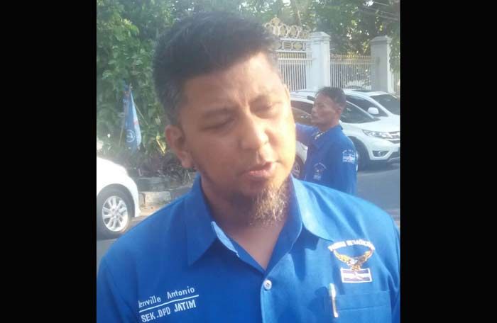 AHY Turun Gunung Sosialisasikan Khofifah-Emil AHY Turun Gunung Sosialisasikan Khofifah-Emil