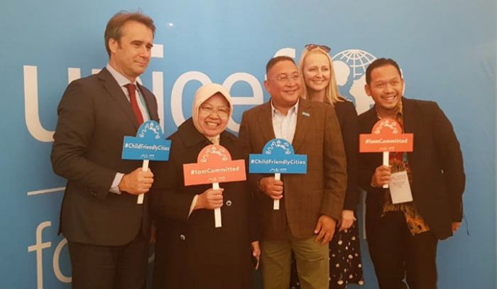 Risma Bocorkan Indikator Kota Layak Anak di Forum UNICEF Risma Bocorkan Indikator Kota Layak Anak di Forum UNICEF