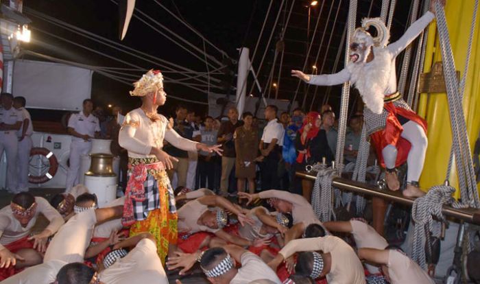 KRI Bima Suci Gelar Cocktail Party, Rama Shinta Tetap Jadi Primadona KRI Bima Suci Gelar Cocktail Party, Rama Shinta Tetap Jadi Primadona