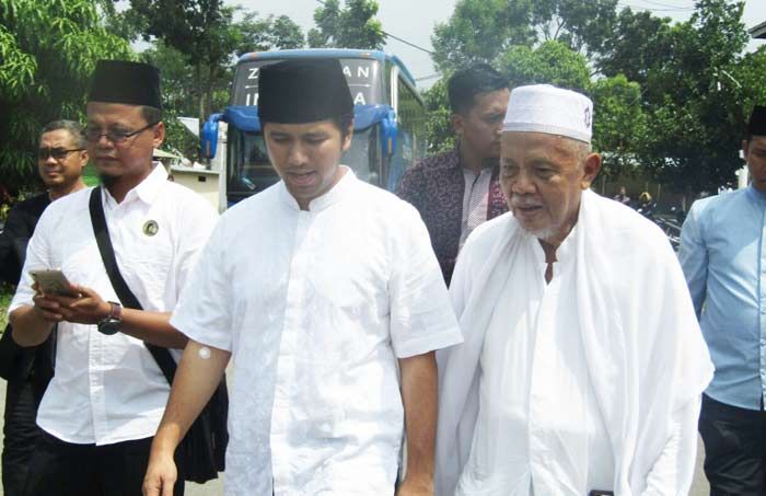 Muslimat dan Aisyiah Kompak Menangkan Khofifah-Emil Muslimat dan Aisyiah Kompak Menangkan Khofifah-Emil