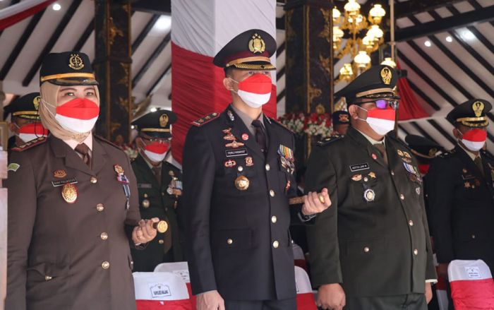 TNI-Polri Siap Dukung Program Pemerintah TNI-Polri Siap Dukung Program Pemerintah